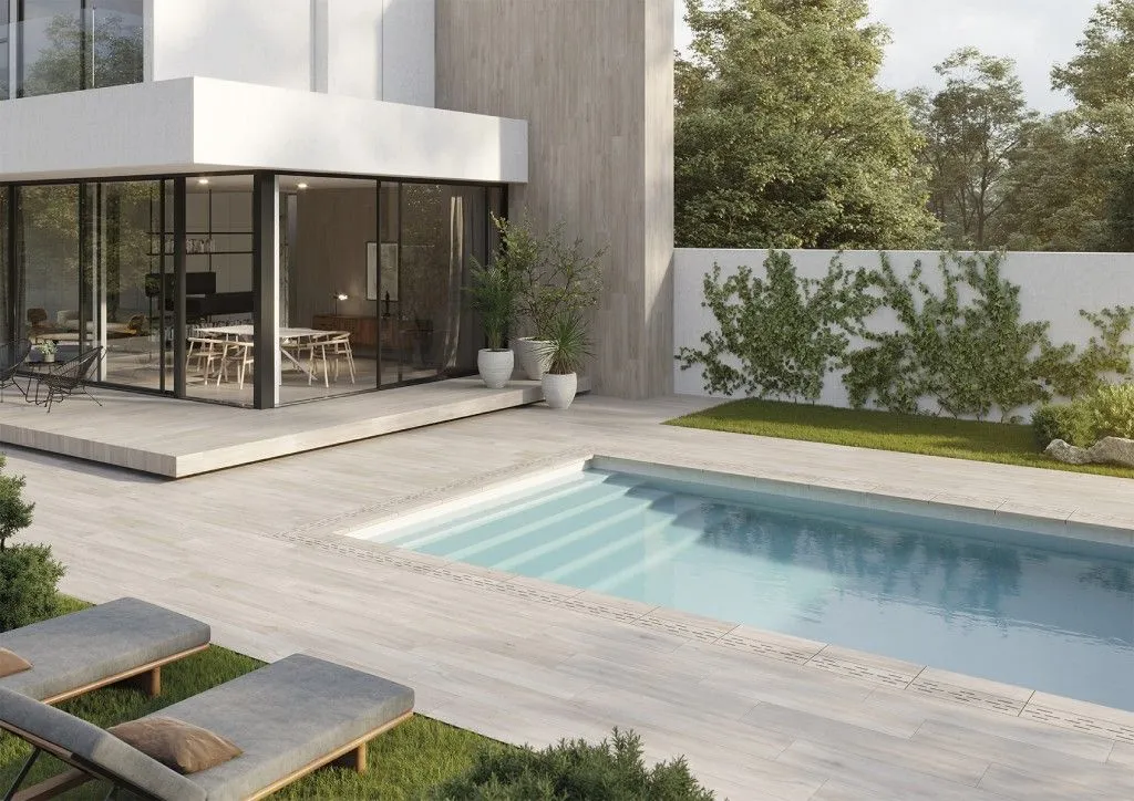 На фото плитка линейки Outdoor20: Axis, кремового цвета, 60x120 см; Rotterdam, оттенка бука, 29,5x120 см